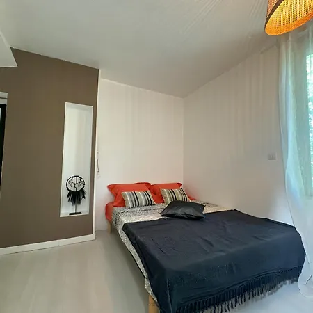 Maison Mado Holiday home *