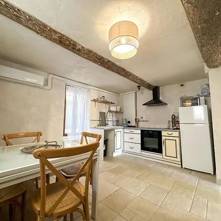 Дом отдыха Maison Mado Sauvian