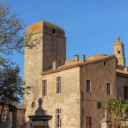 Maison Mado Holiday home *